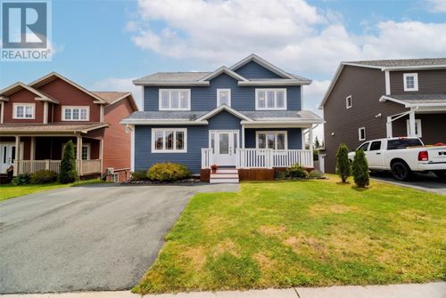37 Cypress St, St. John's, NL, A1H0H8 | Card Image