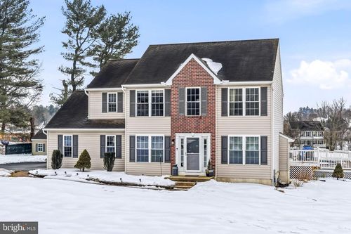 401 Ivy Dr, OXFORD, PA, 19363-3937 | Card Image