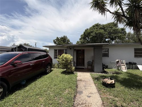10124 Nw 25th Ave, Miami, FL, 33147-1715 | Card Image