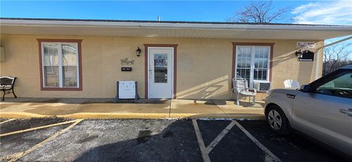 ste-4-3665 Pennsylvania Ave, Weirton, WV, 26062-4063 | Card Image