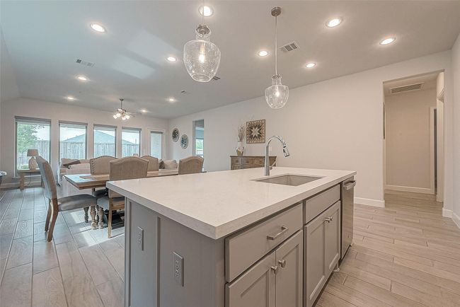 29042 Hauter Way, House other with 4 bedrooms, 4 bathrooms and 3 parking in Fulshear TX | Image 32