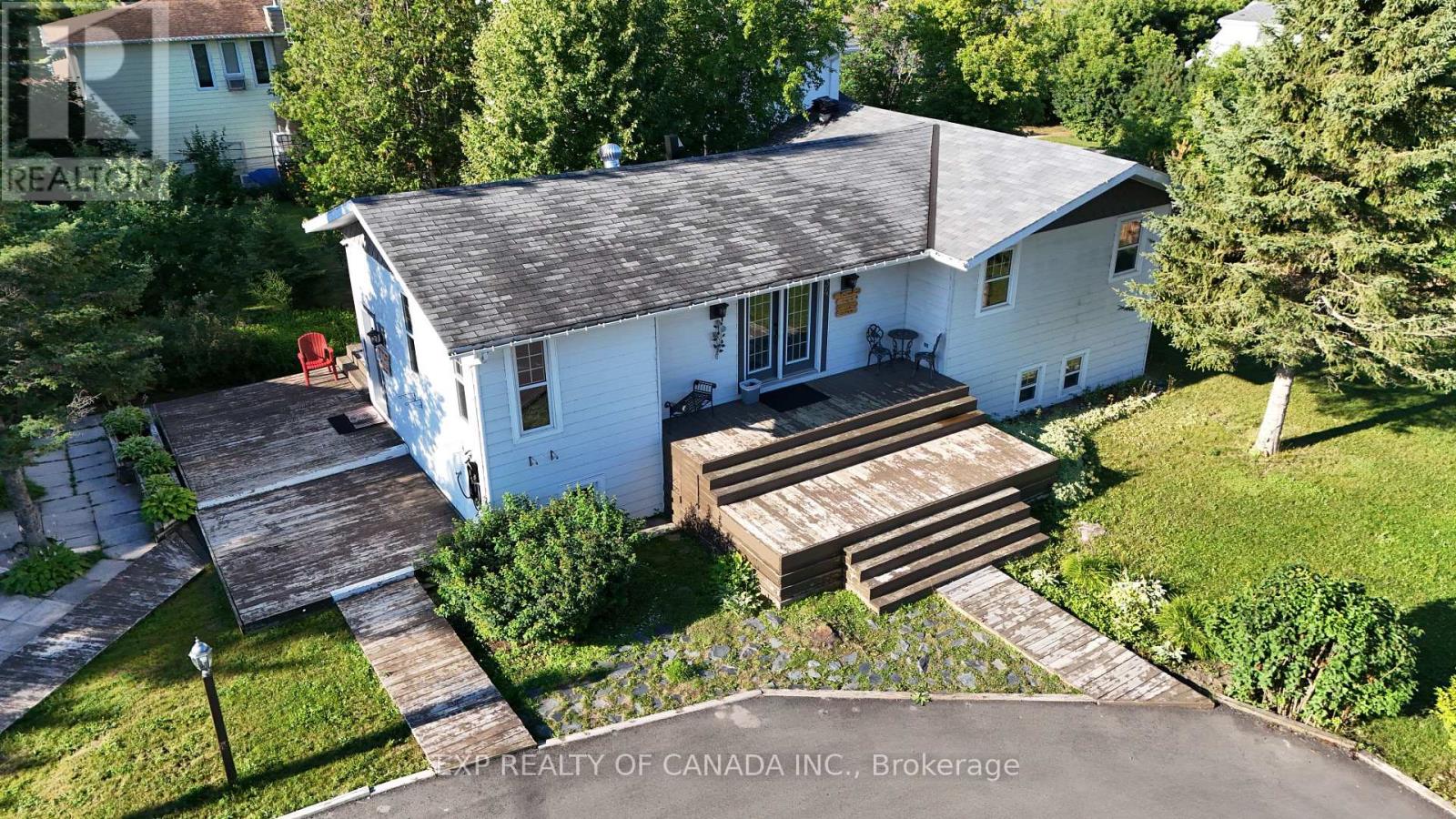 Residential in Cochrane