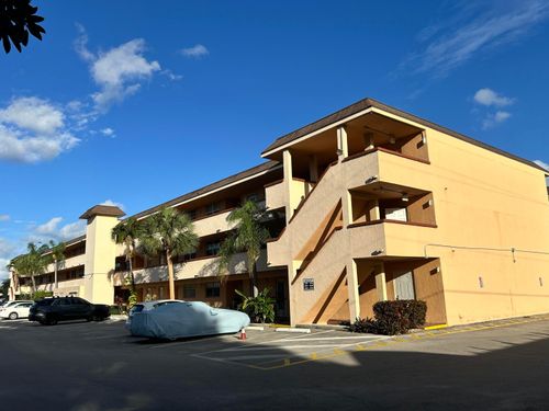 4500 N Federal Hwy, Lighthouse Point, FL, 33064-6571 | Card Image