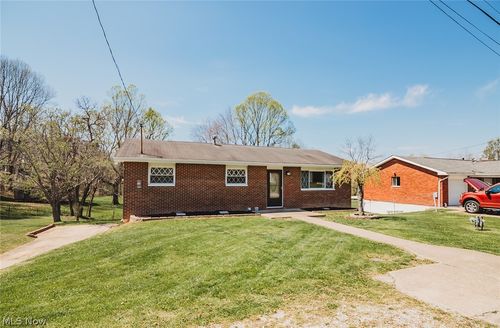 19 Osborne St, Washington, WV, 26181-9691 | Card Image