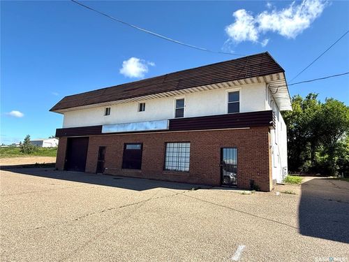 300 Railway Avenue E, North Battleford, SK, S9A3C8 | Card Image