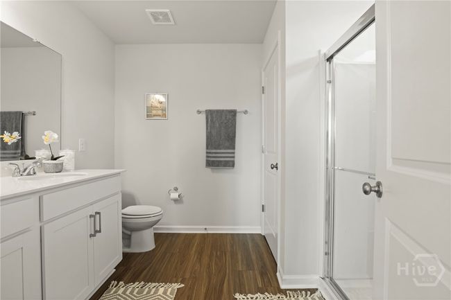 Master bathroom | Image 22