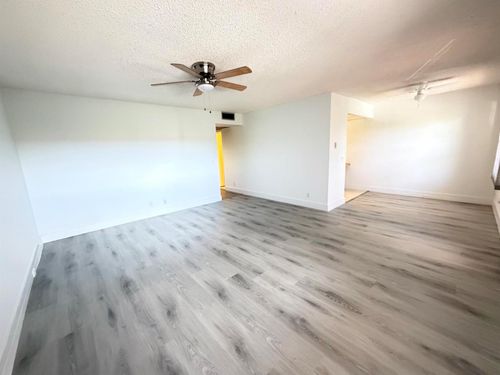 417k-801 Sw 133rd Terrace Nw, Pembroke Pines, FL, 33027 | Card Image