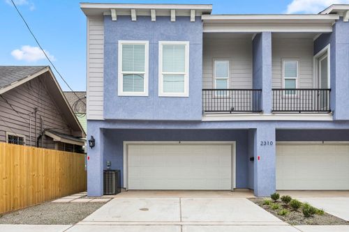 a-2310 Detering St, Houston, TX, 77007-1202 | Card Image