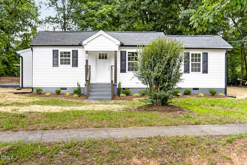 421 E Webb St, Mebane, NC, 27302-3217 | Card Image
