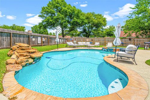 1046 Apache Falls Drive, Katy, TX, 77450 | Card Image