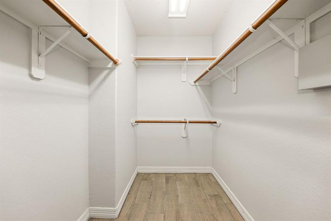 3010 Lockeridge Village Dr, House other with 3 bedrooms, 2 bathrooms and 2 parking in Spring TX | Image 25