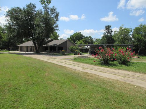 1-901 Ward St, Marlin, TX, 76661-2173 | Card Image