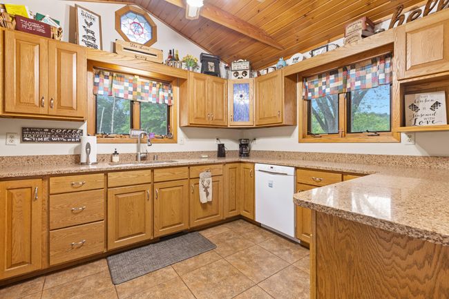 27046 County Rd S, House other with 3 bedrooms, 2 bathrooms and null parking in Blair WI | Image 9