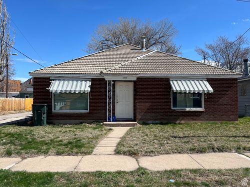 2560 Porter Ave, Ogden, UT, 84401-2415 | Card Image