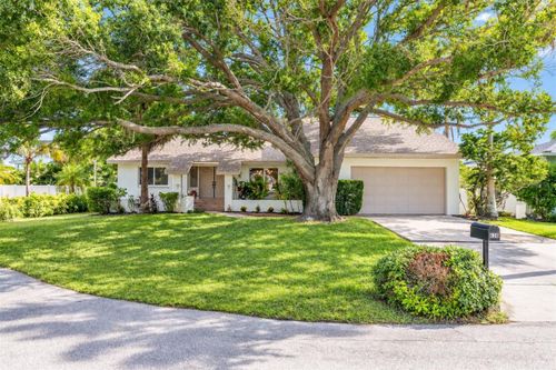 630 Pinta Dr, Tierra Verde, FL, 33715-2011 | Card Image
