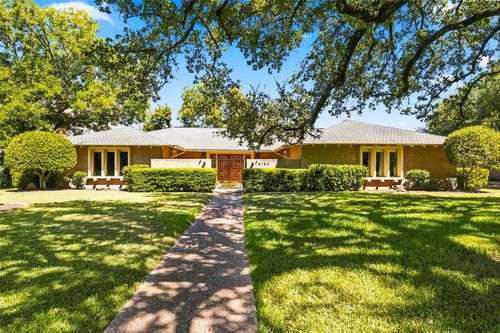 5104 Lake Jackson Dr, Waco, TX, 76710-2758 | Card Image