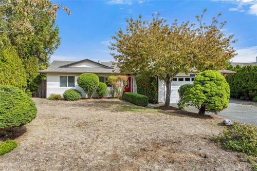 6218 Groveland Dr, Nanaimo, BC, V9V1B1 | Card Image