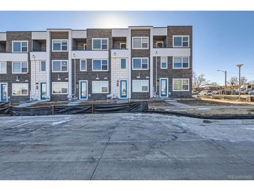 376 Geneva St, Aurora, CO, 80010-4364 | Card Image