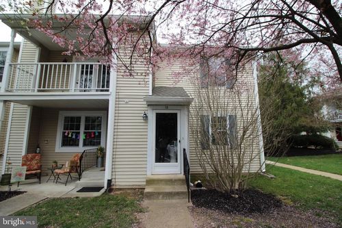 12 Belmont Sta, SOUTHAMPTON, PA, 18966-3766 | Card Image