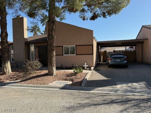 1805 Discus Dr, Las Vegas, NV, 89108-2739 | Card Image