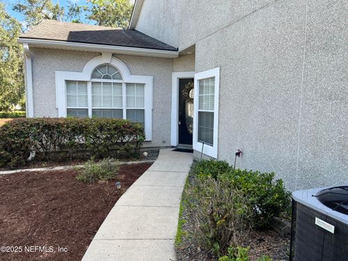 3898 Green View Ter, Middleburg, FL, 32068-5797 | Card Image