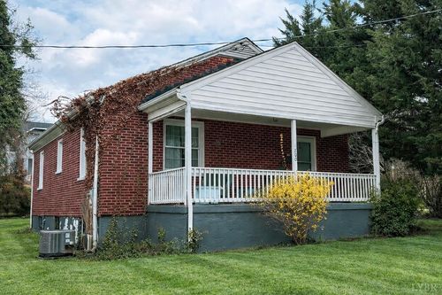 200 Warren Ave, Lynchburg, VA, 24501-3632 | Card Image