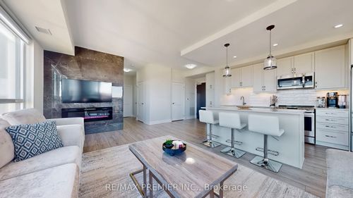 808-15 Lynch St, Brampton, ON, L6W0C7 | Card Image