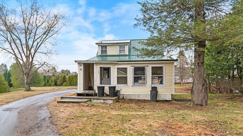 20 Highland Avenue, Bradley, ME, 04411 | Card Image