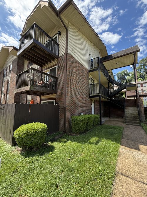 apt-m16-500 Paragon Mills Rd, Nashville, TN, 37211-3749 | Card Image