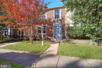 12146 Purple Sage Court, Townhouse with 3 bedrooms, 1 bathrooms and null parking in RESTON VA | Image 3