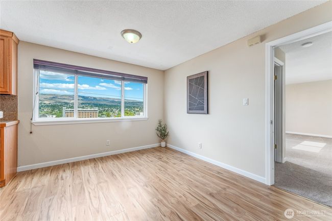 Dining Area w/New LVP | Image 9