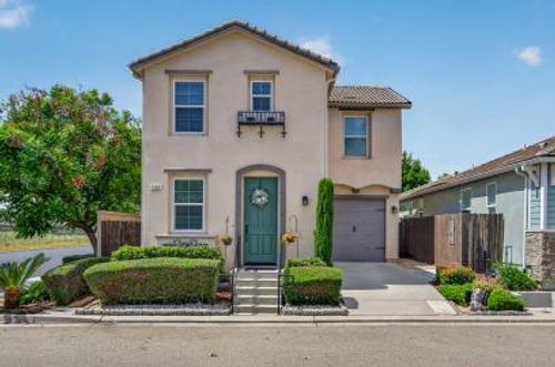 1502 N Reunion Way, Clovis, CA, 93619 | Card Image