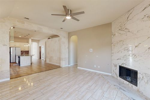 2949 Mandalay Dr, Little Elm, TX, 75068-6016 | Card Image