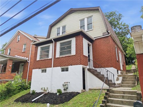 905 Rebecca St, Mckeesport, PA, 15133-4030 | Card Image