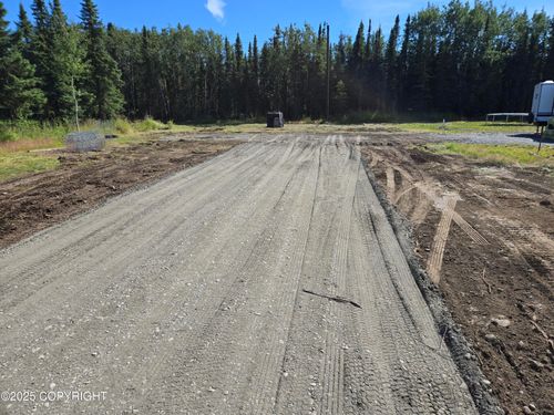 32395 Ruth Ln, Sterling, AK, 99672-9202 | Card Image