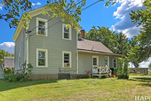 1101 N Deep Lake Rd, Antioch, IL, 60002-9405 | Card Image