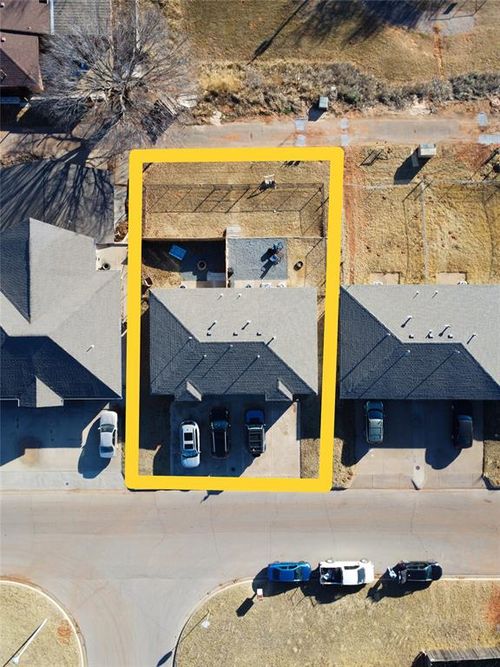 116-116 Mckenzie Dr, Weatherford, OK, 73096-4326 | Card Image