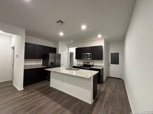 10114 Suspiro Ave, San Antonio, TX, 78224-4477 | Card Image