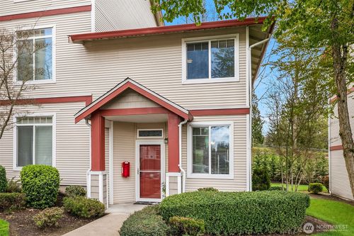 apt-b104-14816 29th Ave W, Lynnwood, WA, 98087-2468 | Card Image