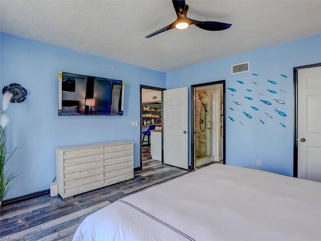 OWNER'S SUITE | Image 24