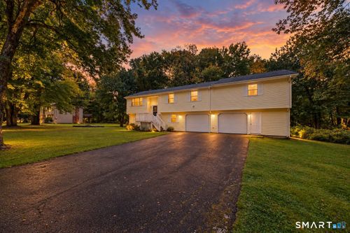 8 Pettersson Circle, Stafford, CT, 06076 | Card Image