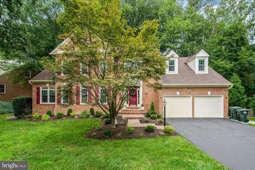 11181 Longwood Grove Dr, RESTON, VA, 20194-1312 | Card Image