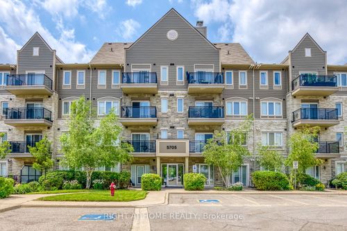 411-5705 Long Valley Rd, Mississauga, ON, L5M0M3 | Card Image