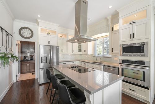 12502 58a Ave, Surrey, BC, V3X0E8 | Card Image