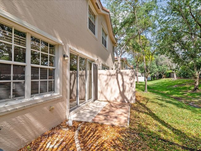 12468 Sw 44 Th Ct, Townhouse with 3 bedrooms, 3 bathrooms and null parking in Miramar FL | Image 23