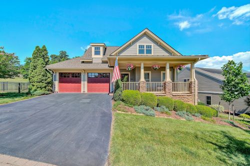 7102 Linn Cove Ct, Roanoke, VA, 24018-5233 | Card Image