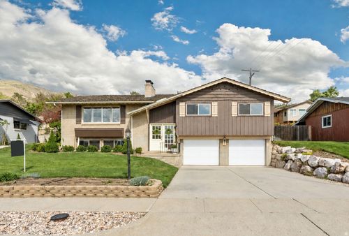 834 N 750 E, Bountiful, UT, 84010-2822 | Card Image