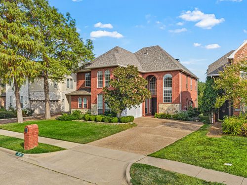 7626 Lakecrest Cir, Irving, TX, 75063-3182 | Card Image