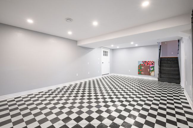 3758 Mcconnell Rd, House other with 5 bedrooms, 3 bathrooms and 12 parking in South Frontenac ON | Image 47