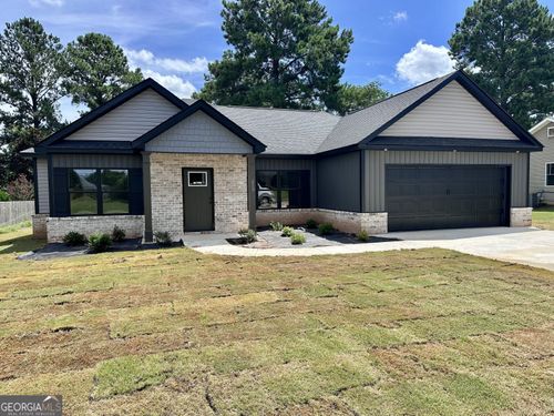 213 Lydia Dr, Bonaire, GA, 31005-3691 | Card Image